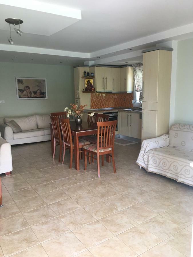 Hera'S House Palaiontsiflikion Ngoại thất bức ảnh